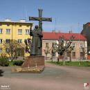 Nowe Miasto nad Pilicą, Pomnik o. Honorata Koźmińskiego - fotopolska.eu (308692)